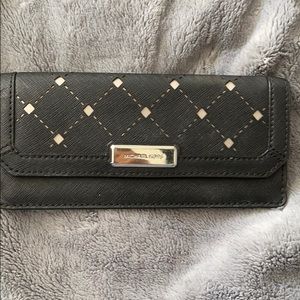 MK wallet